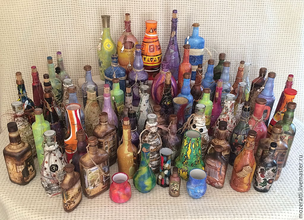 Бутылку купить новую. Декоративные бутылки. Бутылка декоративная стеклянная. Декоративные бутылки для интерьера. Коллекция стеклянных бутылок.