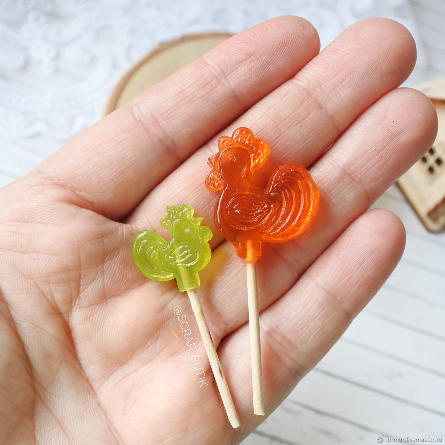 Петушок на палочке. Леденец. Кукольная еда. Миниеда. 1:12 1:6 купить в ...