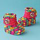 Shop Dental is knitted shoes handmade knitted plush winter boots for girls in the rainbow colors combined with bright pink. Booties knitted micropore.
