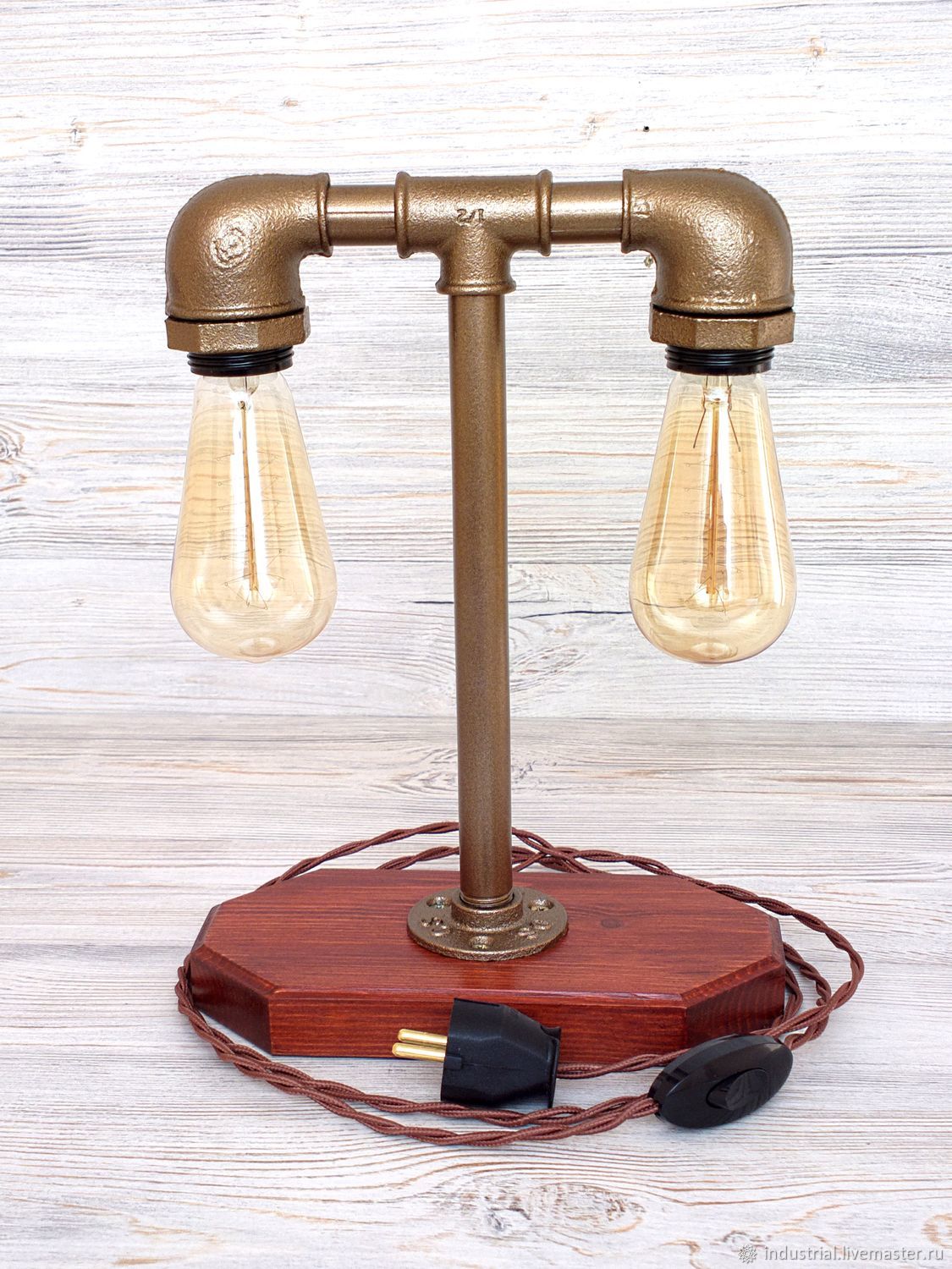 Настольная лампа в стиле Лофт (Loft), Рустик, Индустриальный шик .
