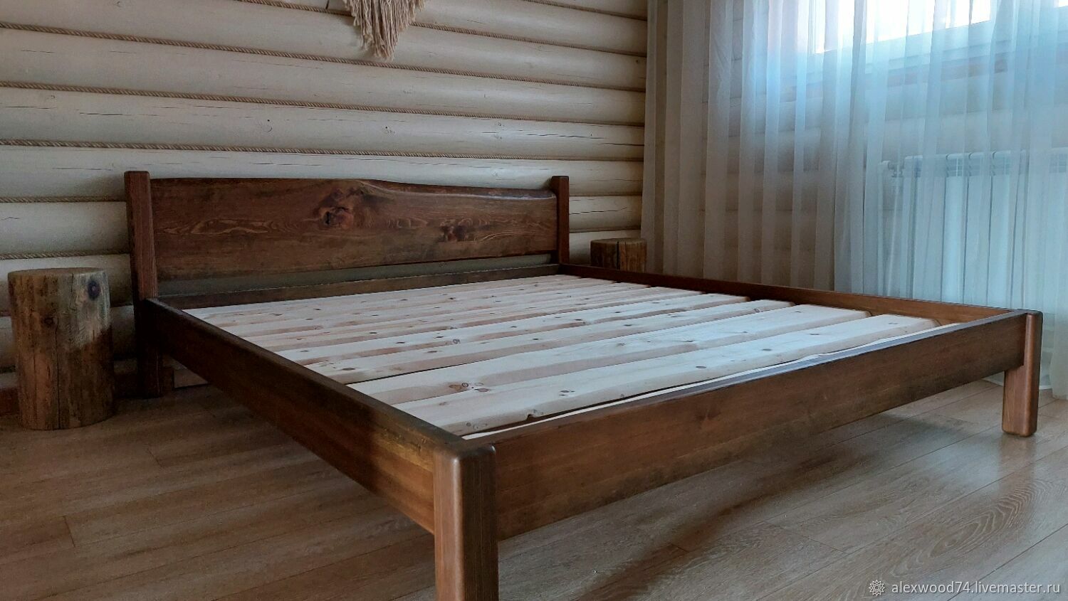 Италия кровати с деревянным изголовьем