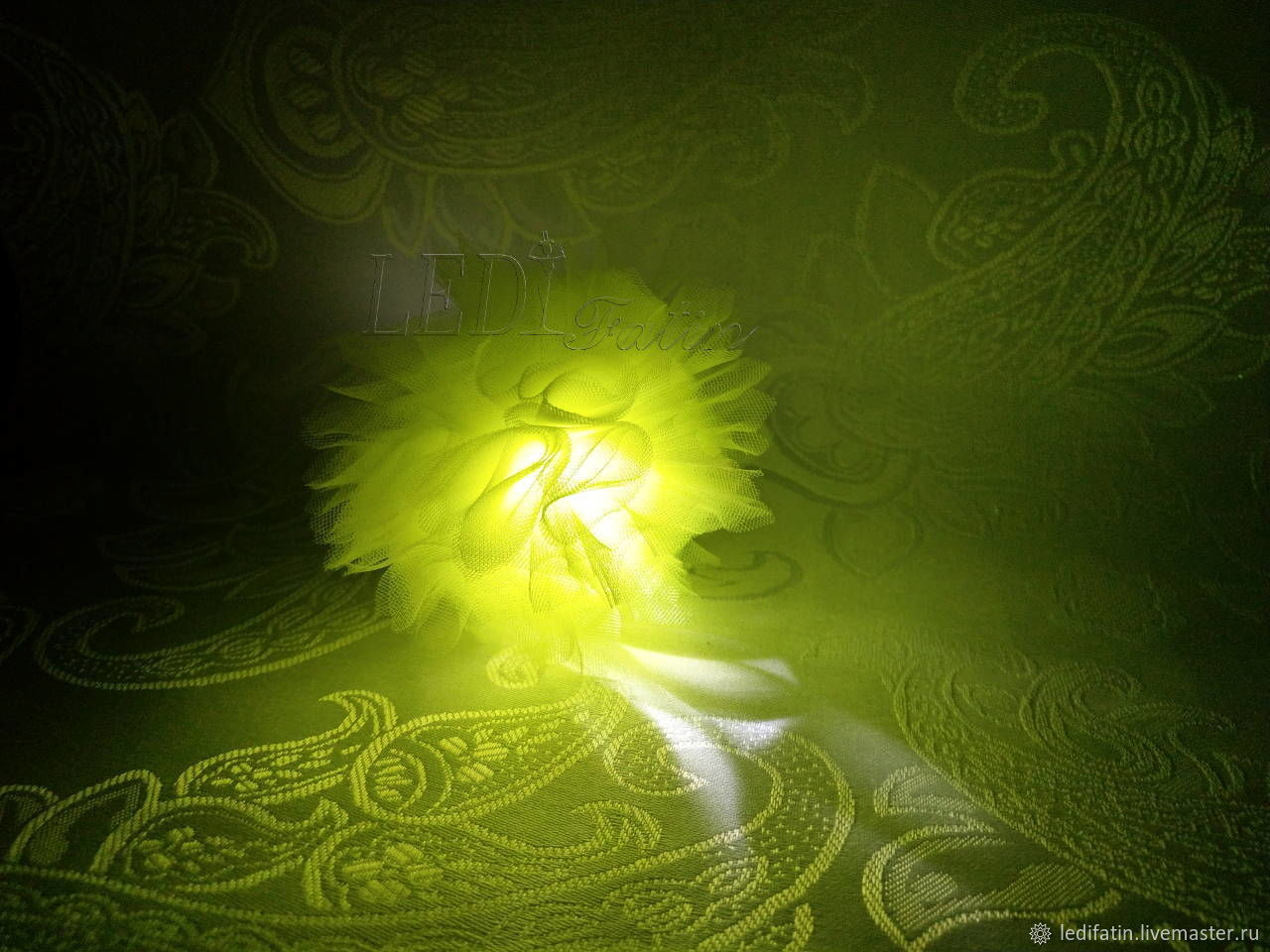 "Неоновый желтый цветок" Светящаяся заколка в интернет-магазине на ...