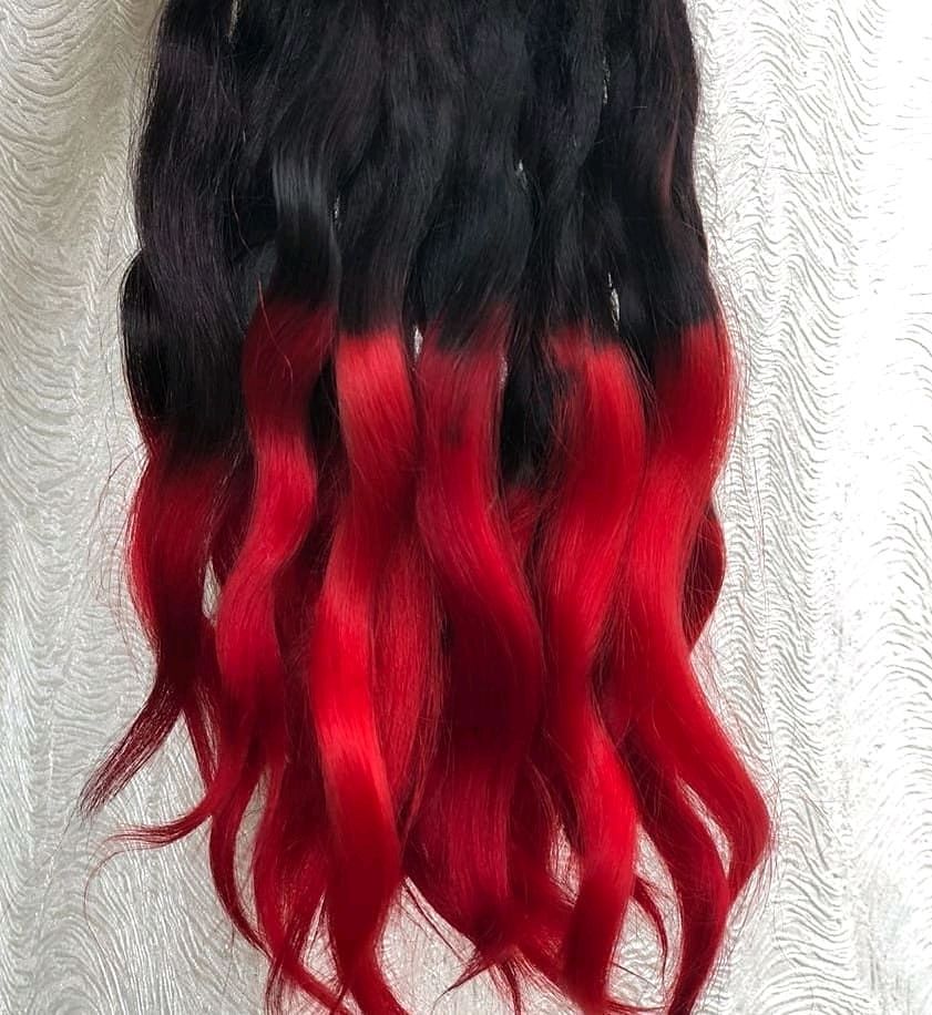 Черно Красные Волосы Фото