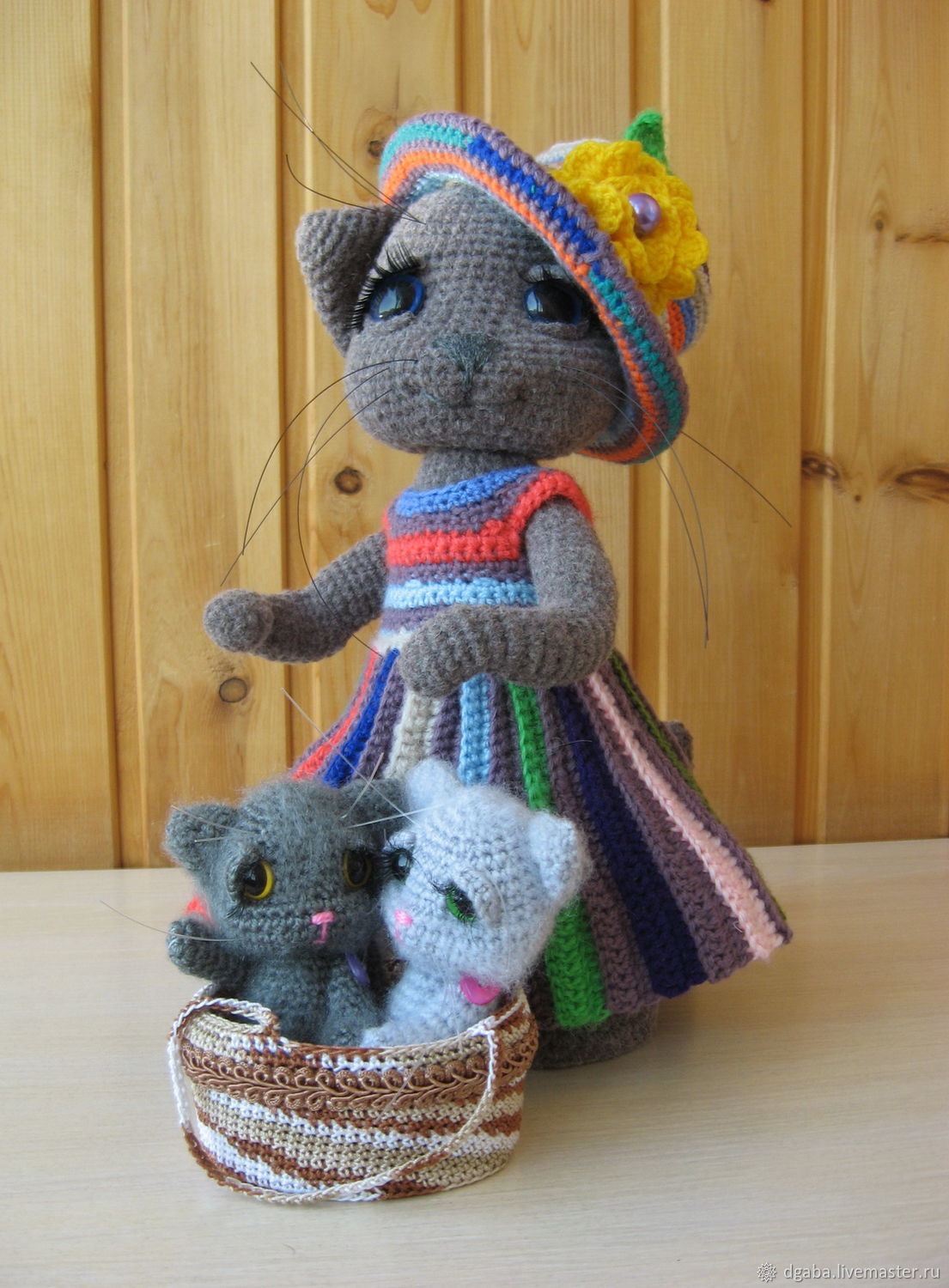 Филейное вязание крючком-кошка на летний наряд.