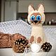 Котёнок в новогоднем колпаке. Амигуруми куклы и игрушки. Екатерина. Интернет-магазин Ярмарка Мастеров.  Фото №2