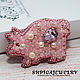 Embroidered brooch with rose quartz and pearls, the symbol of the year `Pig`
