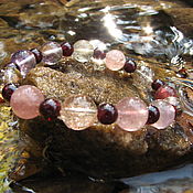 Bracelet with beryl, lava (basalt) and the rune 