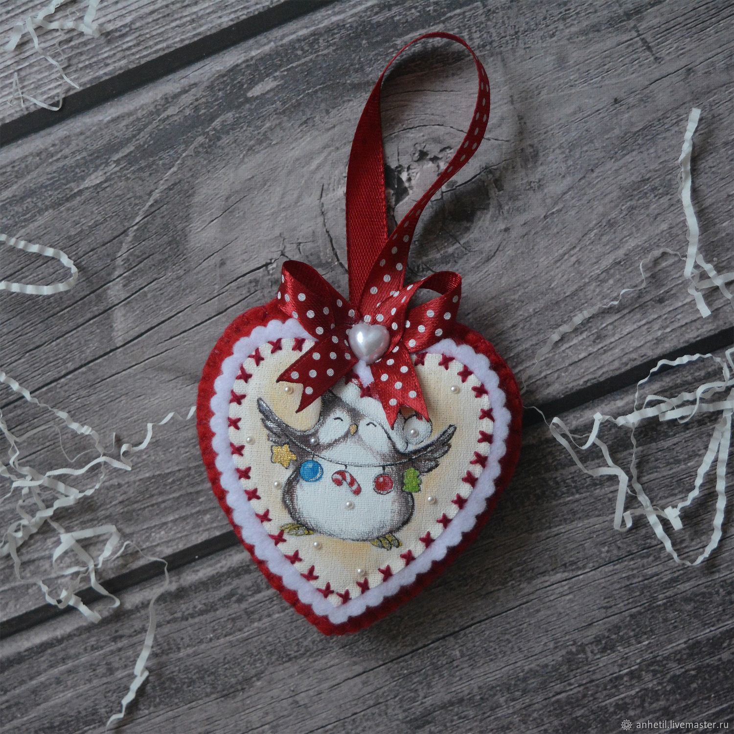 Набор игрушек из фетра с ручной росписью: красно-белый – заказать на ...