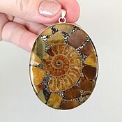 Украшения handmade. Livemaster - original item Pendant made of simbirzite and ammonite. Handmade.