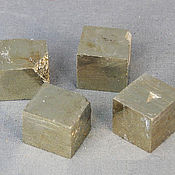 Турмалин шерл необработанный кристалл №4040. Натуральные минералы