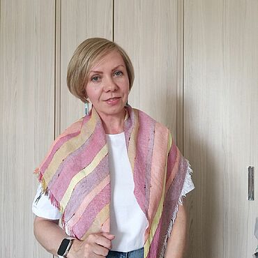 Аксессуары ручной работы. Ярмарка Мастеров - ручная работа Косынка летняя льняная красная ручное ткачество. Handmade.