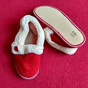 Обувь ручной работы handmade. Livemaster - original item Granny slippers made of mouton, soft sole red. Handmade.