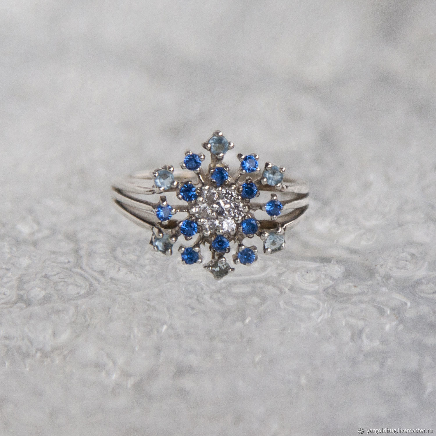 Кольцо снежинка. Кольцо снежинка с голубым цирконом (ag 925). Серебряное кольцо снежинка. Кольцо снежинка серебро 925. Кольцо снежинка золото.