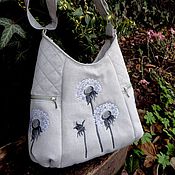 Cosmetic bag with vertical zipper Petrikov painting