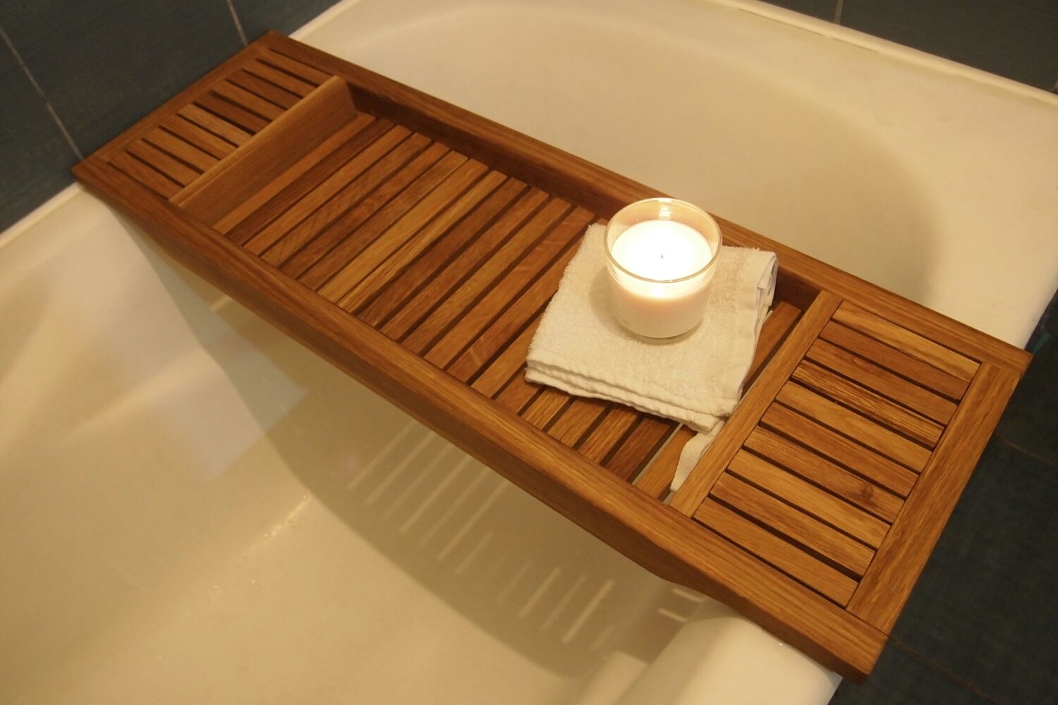 Полка на ванну деревянная