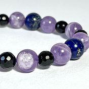 A bracelet made of beads: Bracelet charm with hypersthene
