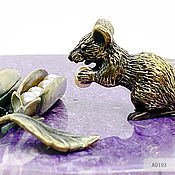 Фен-шуй и эзотерика handmade. Livemaster - original item Money amulet - hoarding mice bronze, pearl, charoite. Handmade.