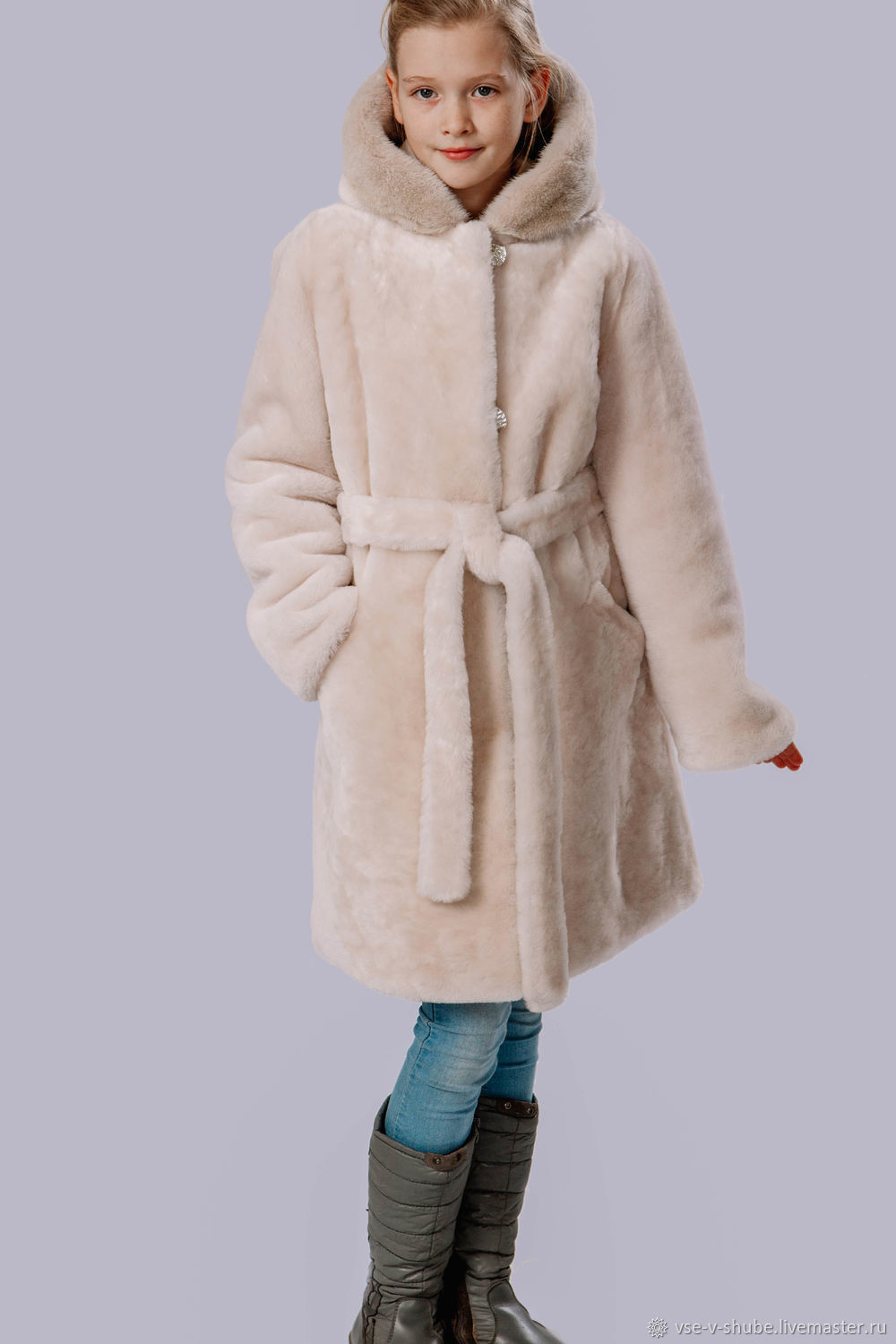 Fur coat for girls model 25 Childrens outerwears St. Petersburg