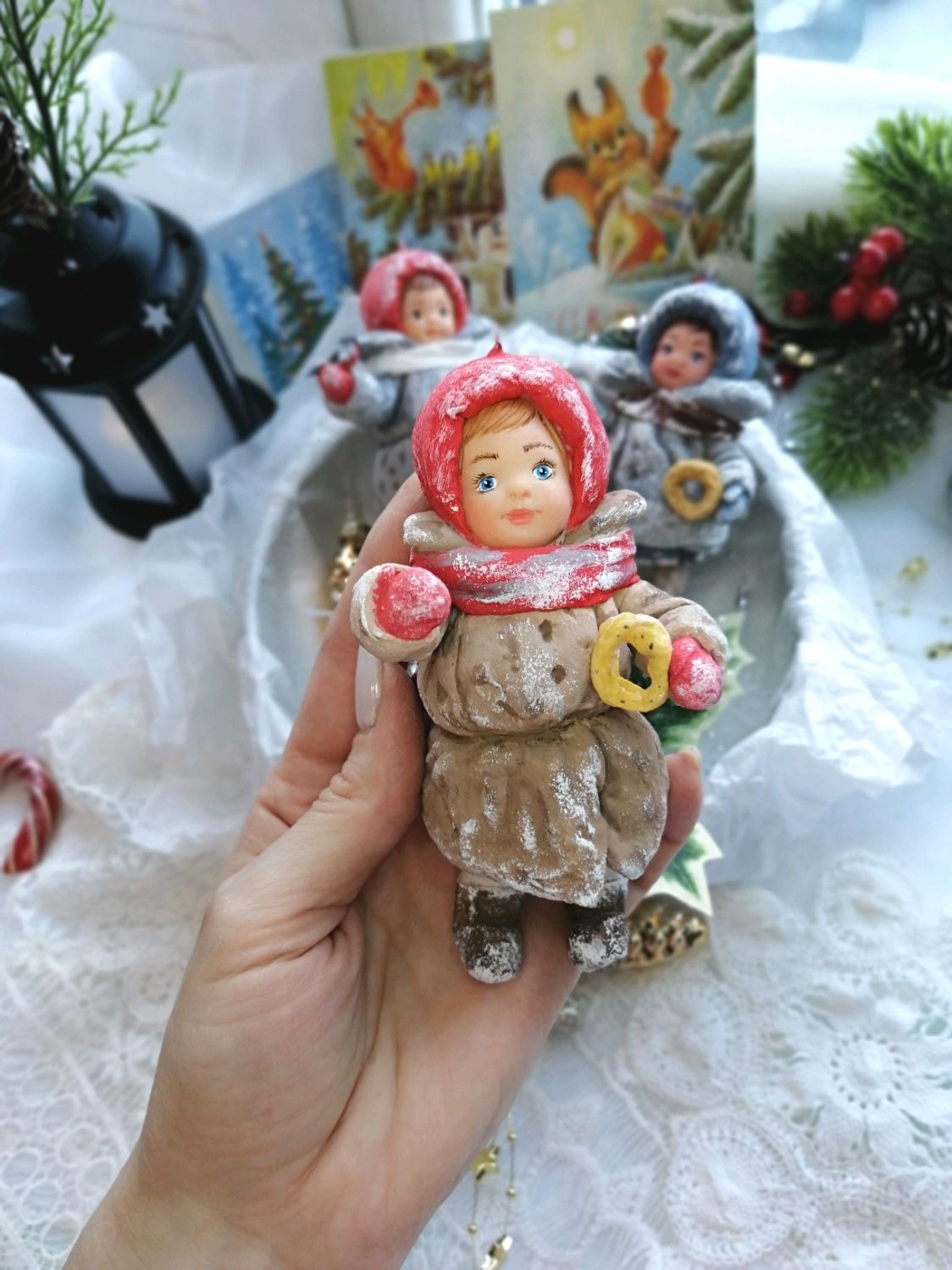 Ватная игрушка на ёлку. Девочка с бубликом. Дети СССР