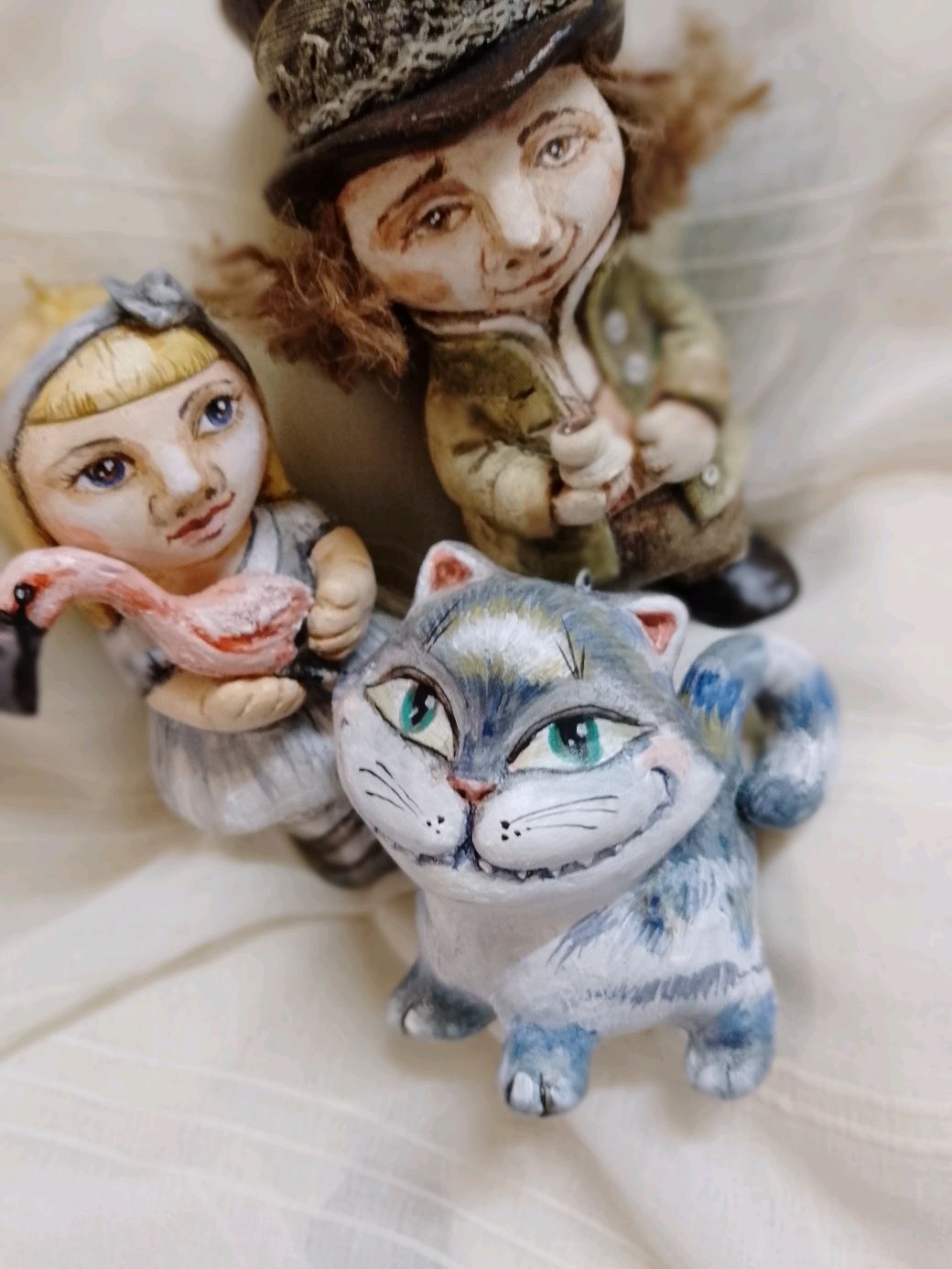 Елочная игрушка "Алиса" купить в интернет-магазине Ярмарка Мастеров по ...