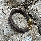 Украшения handmade. Livemaster - original item Classic bracelet with brown strap and bronze clasp. Handmade.