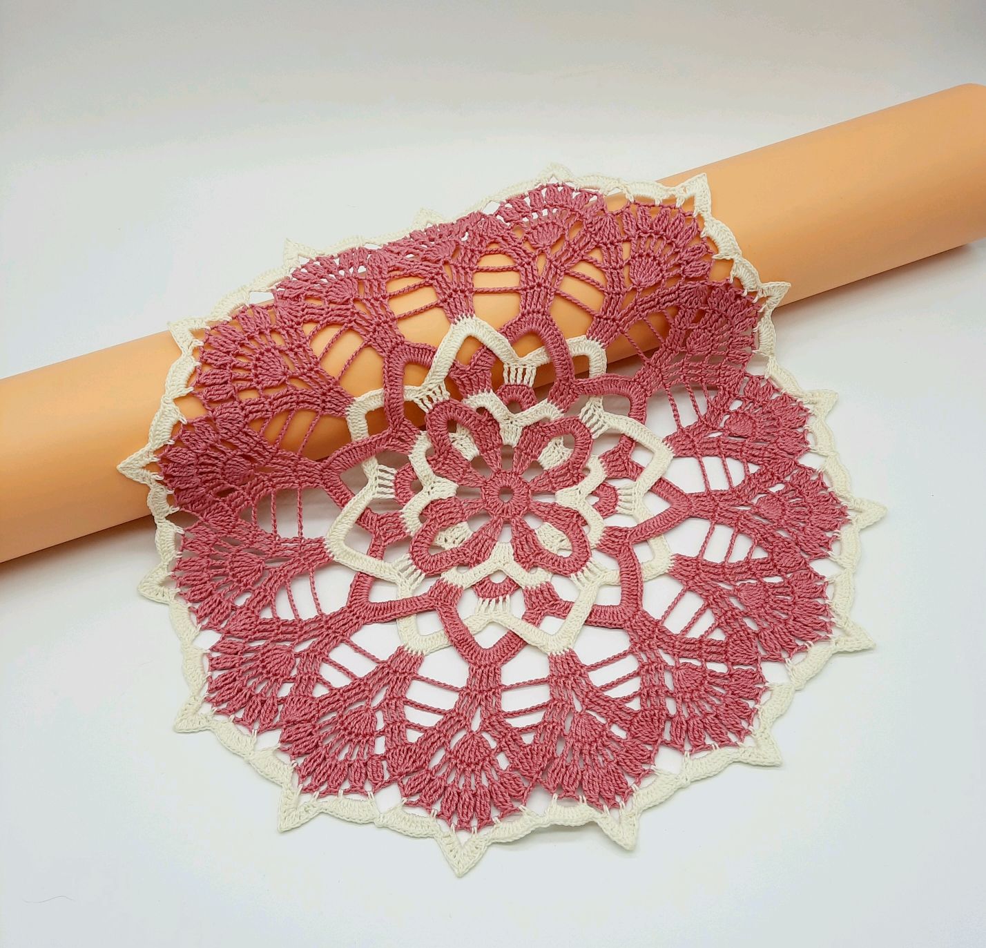 Вальс цветов купить в интернет-магазине Ярмарка Мастеров по цене 450 ...