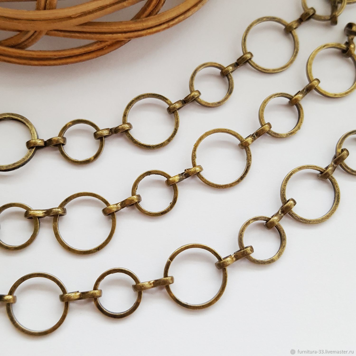 Цепь бронза. Что символизируют 2600000 бронзовых цепочек. Что символизируют 2600000 бронзовых цепочек. Цепочка бронза для бижутерии. Цепь стальная декоративная.