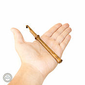 Железный крючок для вязания 1,25 мм с деревянной ручкой (кедр) K218