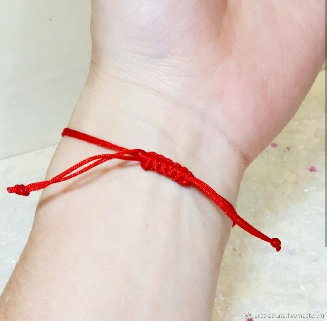 Как сделать браслет из красной нити своими руками с фото пошаговое