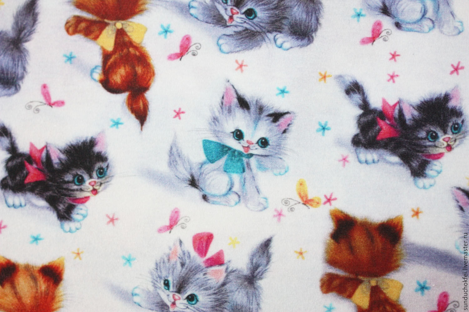 Ткань кошки купить. Ткань с котиками. Ткань с котятами. Принты с котятами. Ткань с принтом кошки.