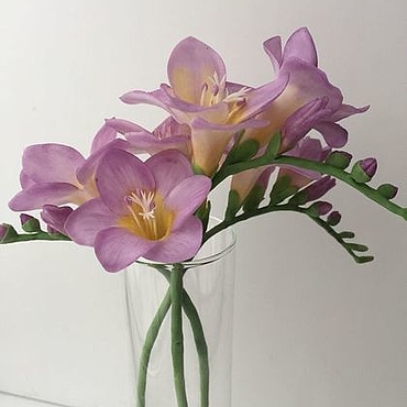 Цветы и флористика ручной работы. Ярмарка Мастеров - ручная работа Фрезии. Handmade.
