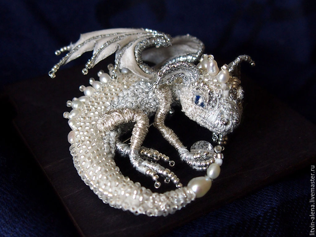 Brooch dragon “Sylvie” Brooch beads. Silver dragon – заказать на