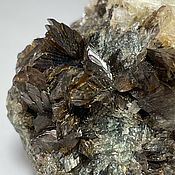 Аметист крупный кристалл Элестиал, Тригональный кварц