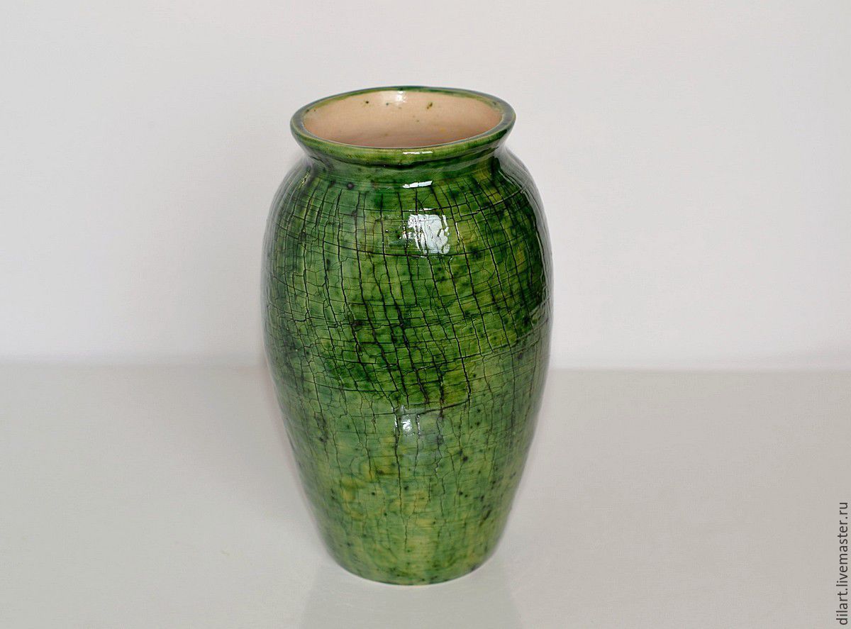 Зеленая ваза ручной работы Рептилия