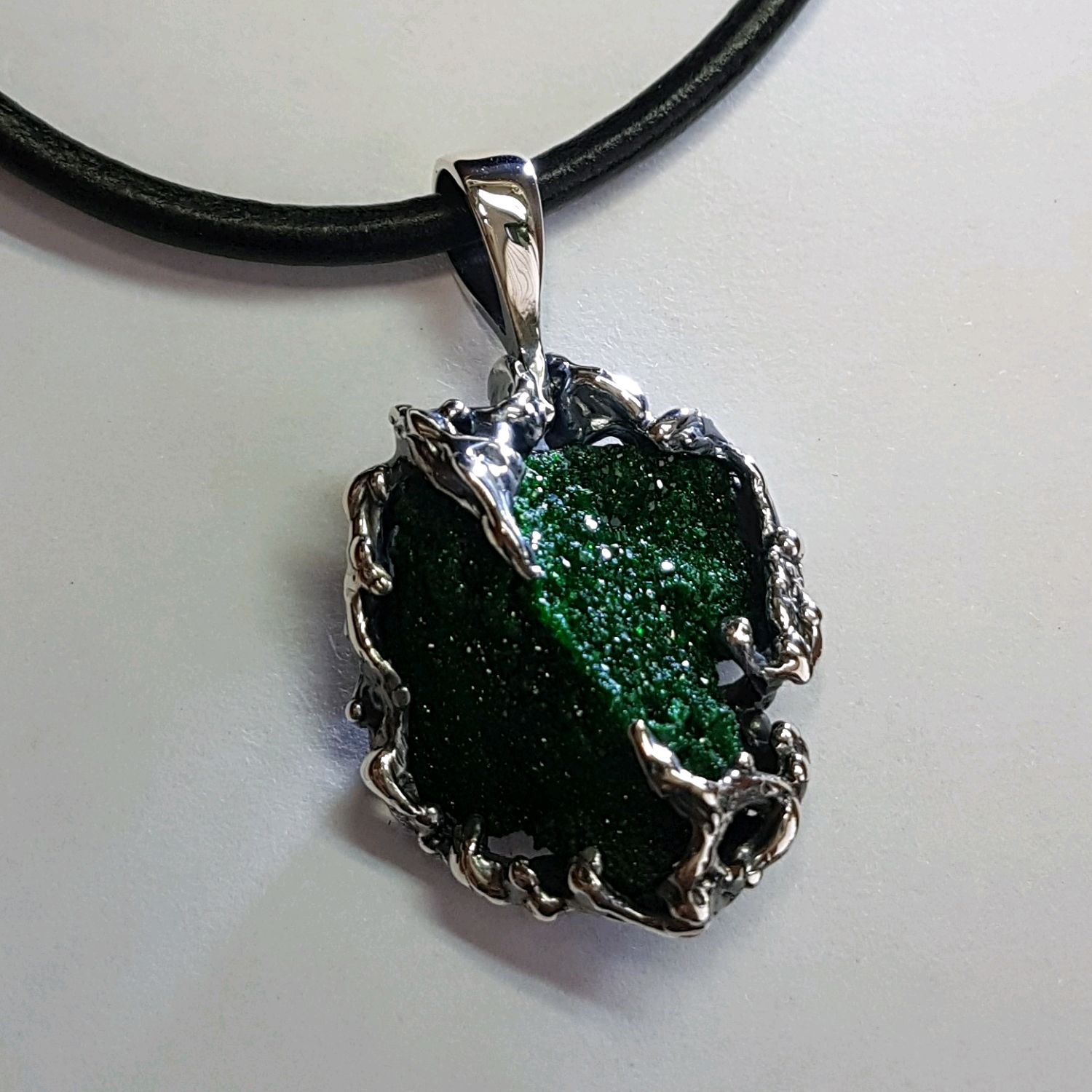 кулон пермь. ормигас- кулона. кулон хюррем. херкимерский алмаз магические свойства. кулон пермь.