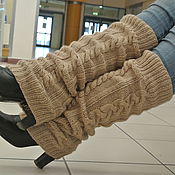 Вязаный свитер из альпаки с воротником-капюшоном