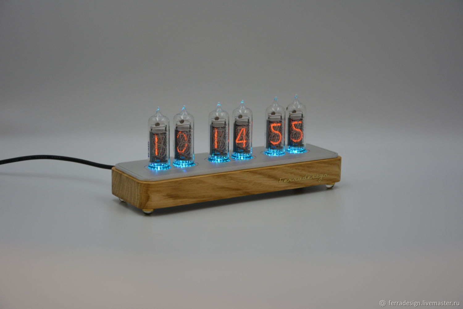 Ламповые часы "Light" Дуб в интернет-магазине Ярмарка Мастеров по цене ...