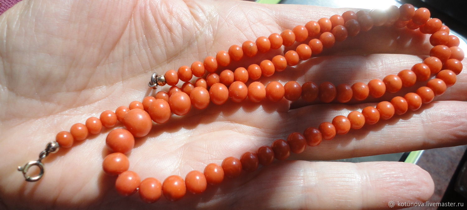 Коралл шакка. Коралл шакка как выглядит. Коралл шакка. Коралл шакка терракотовый. Украшения винтаж коралловые бусы.