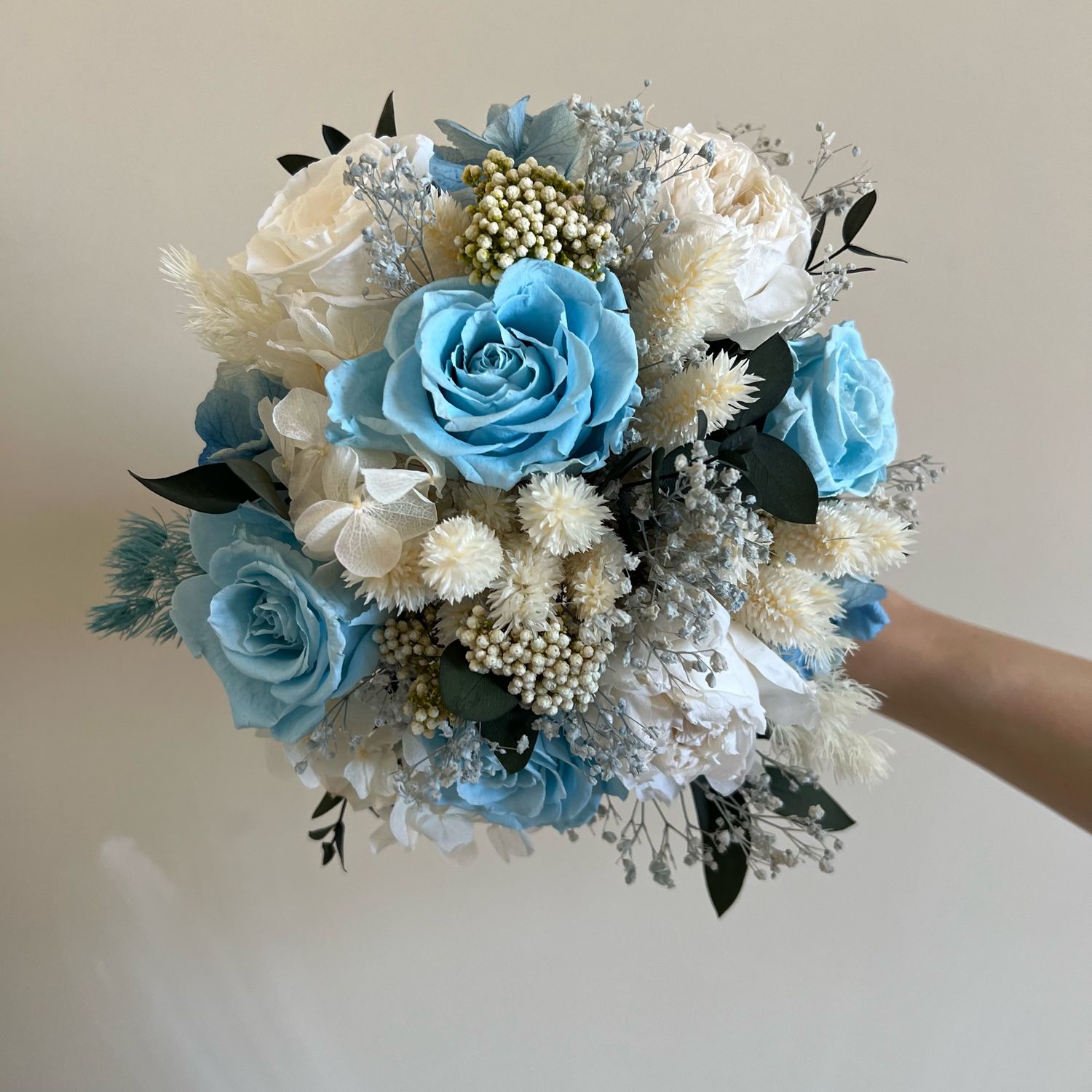 Синие и голубые букеты невесты