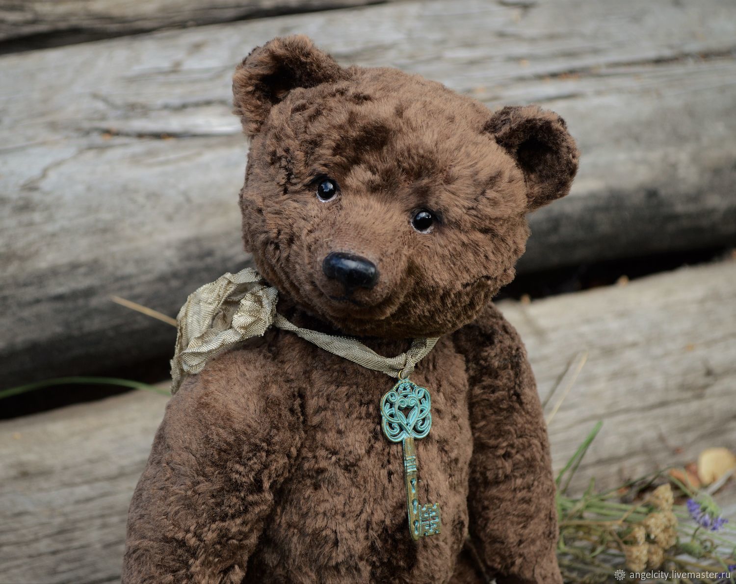Медведь Тедди классика