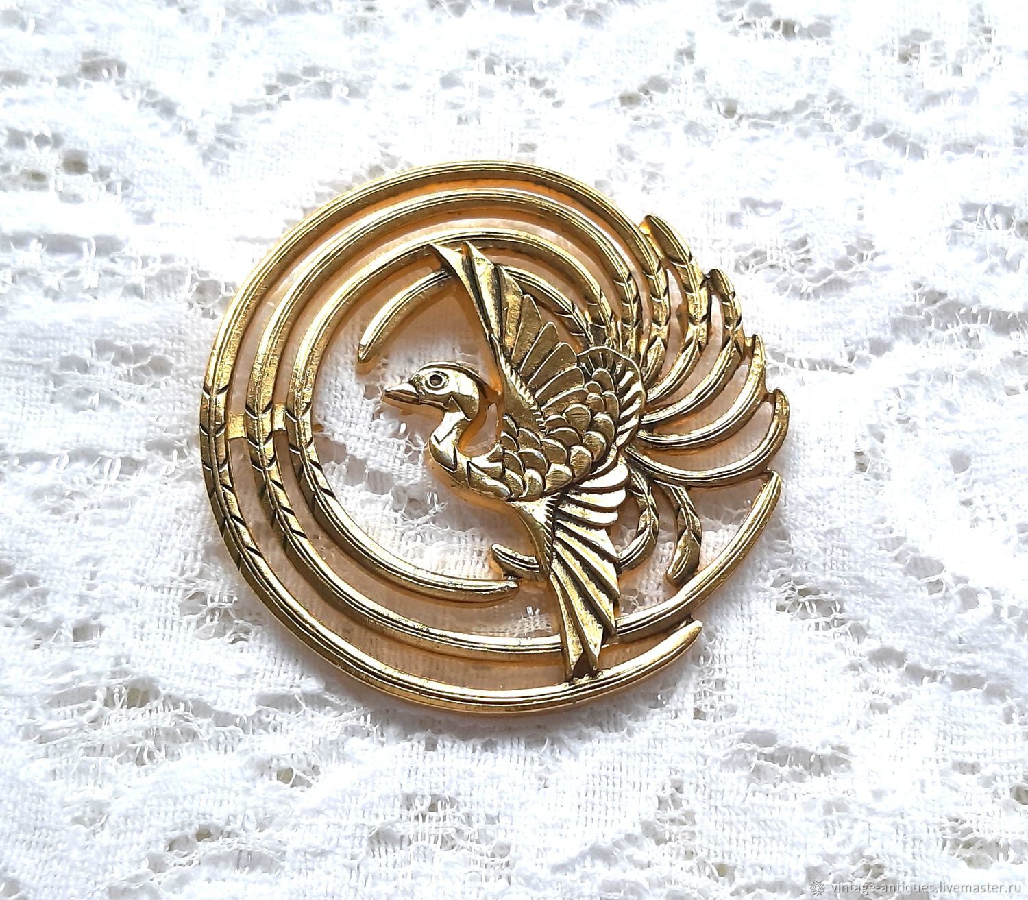 Mfa brooch hot sale