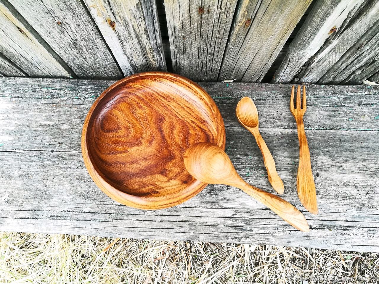 И т д деревянная. Деревянная посуда. Современная деревянная посуда. Деревянная ложка и тарелка. Ложки из дерева.