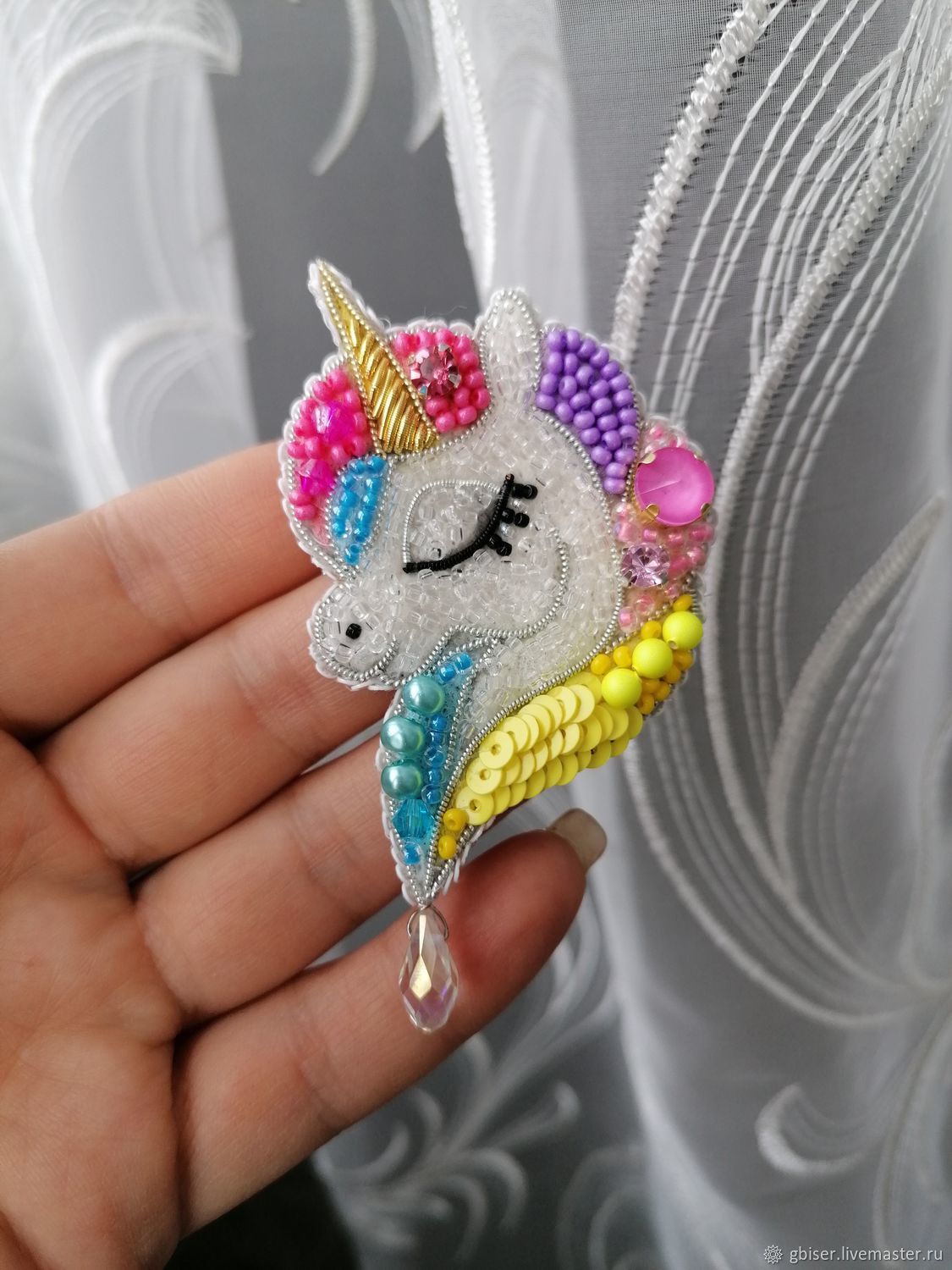 брошь единорог бисер. брошь единорог. бисероплетение единорог. брошь единорог. брошка единорог своими руками.