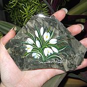 Сувениры и подарки handmade. Livemaster - original item Gift on March 8 Magnet stone Snowdrops Flowers. Handmade.
