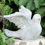 Для дома и интерьера handmade. Livemaster - original item Figurine Pigeon concrete bird figurine for garden Provence Vintage. Handmade.