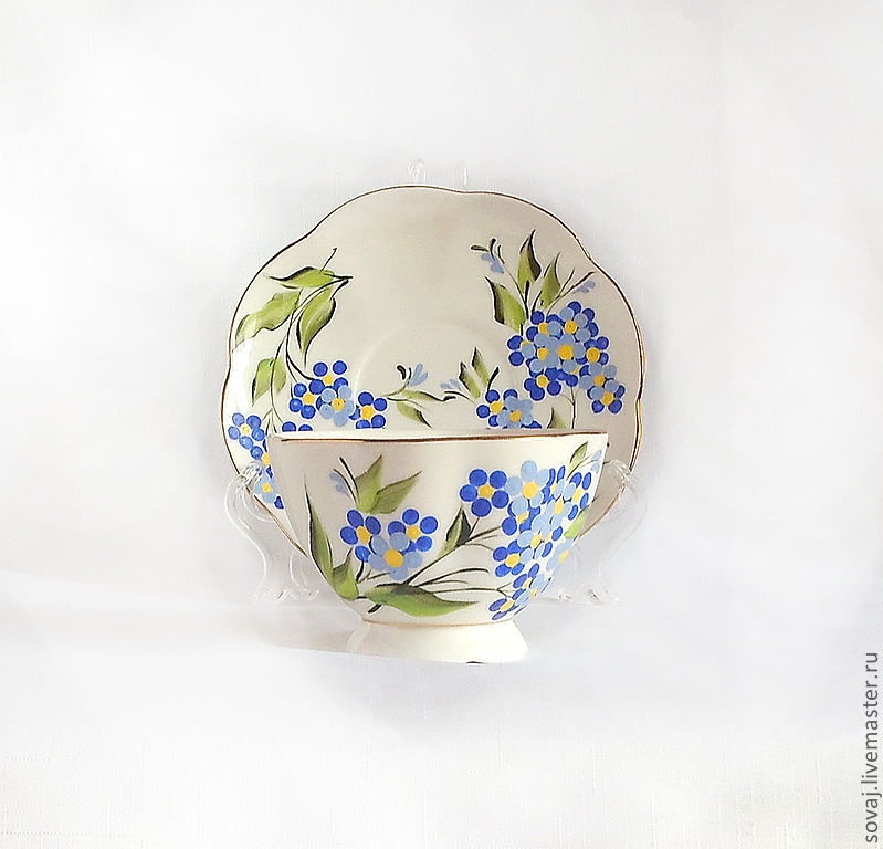 Decorative vase with painted 'forget-me-nots', Single Tea Sets, ,  Фото №1
