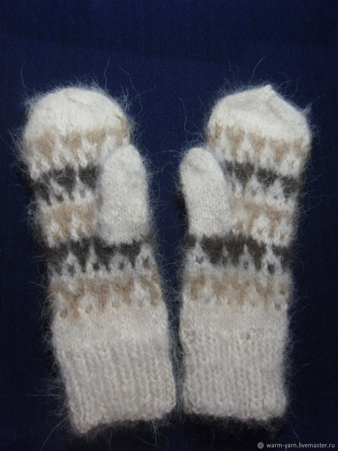 Вязаные перчатки из собачьей шерсти