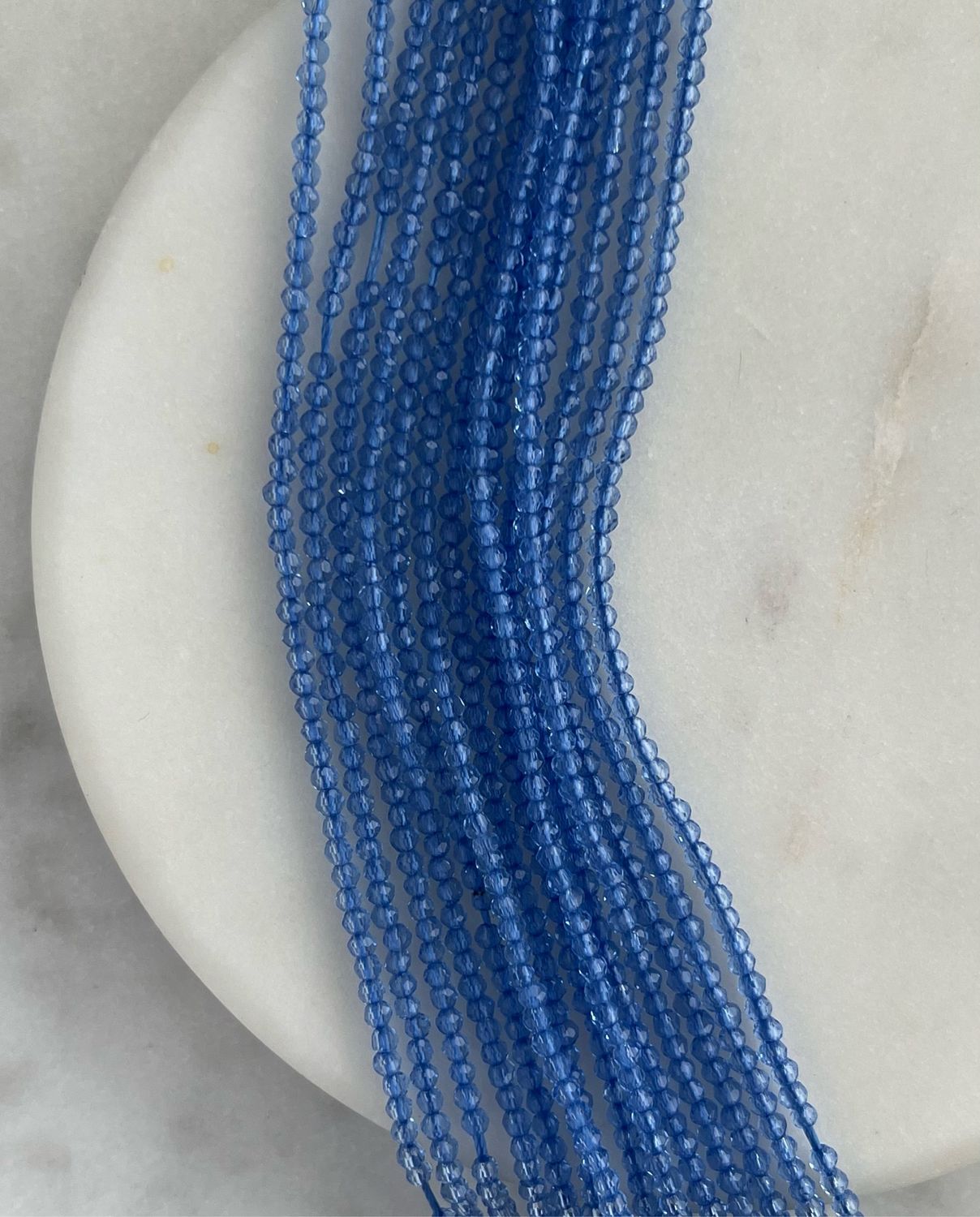 Шпинель синтетическая граненая 2 мм. Голубая купить в интернет-магазине ...