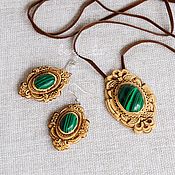 Украшения handmade. Livemaster - original item A set of jewelry made of birch bark with malachite. Pendant, earrings. Handmade.