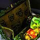 Toxic Клатч бокс с ручной вышивкой черепки с цветами объёмный декор. Клатчи. Karina-bro. Ярмарка Мастеров.  Фото №6